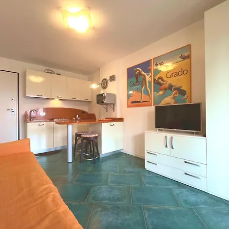 Lägenhet Capitol Holiday Apartments Grado