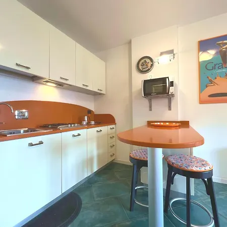 Capitol Holiday Apartments Lägenhet